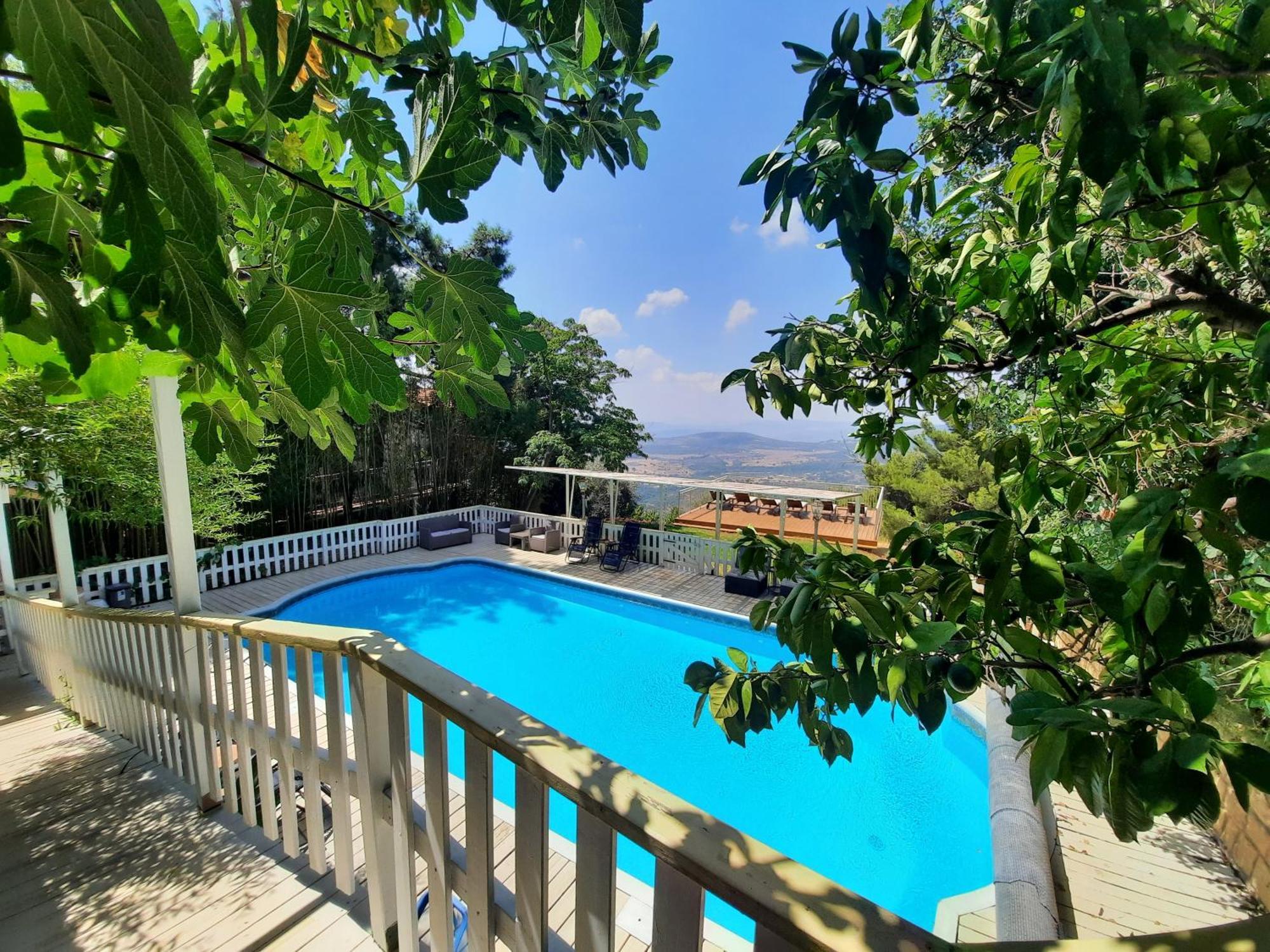 Ha'Seuda Ha'Achrona Suites Amirim Exterior foto